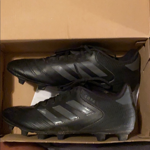 Cleats - Picture 3 of 3